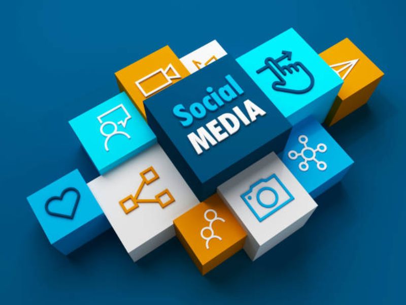 What Does Gaslighting Mean On Social Media? The Dark Side of Social Media: Defining and Confronting Gaslighting Tactics